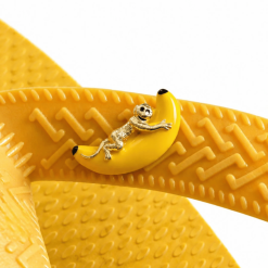 Pin Chinelo Macaco